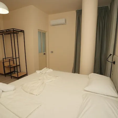 Sunset Hotel 4*