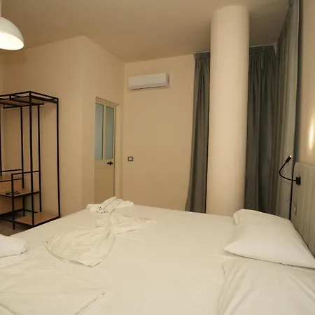 Sunset Hotel 4*