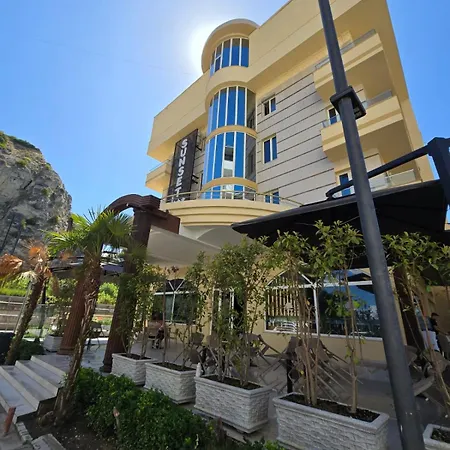 Hotel Sunset 4*