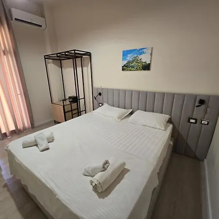 Sunset Hotel Škalngur