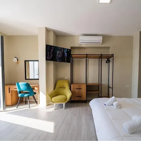 Sunset Hotel 4*